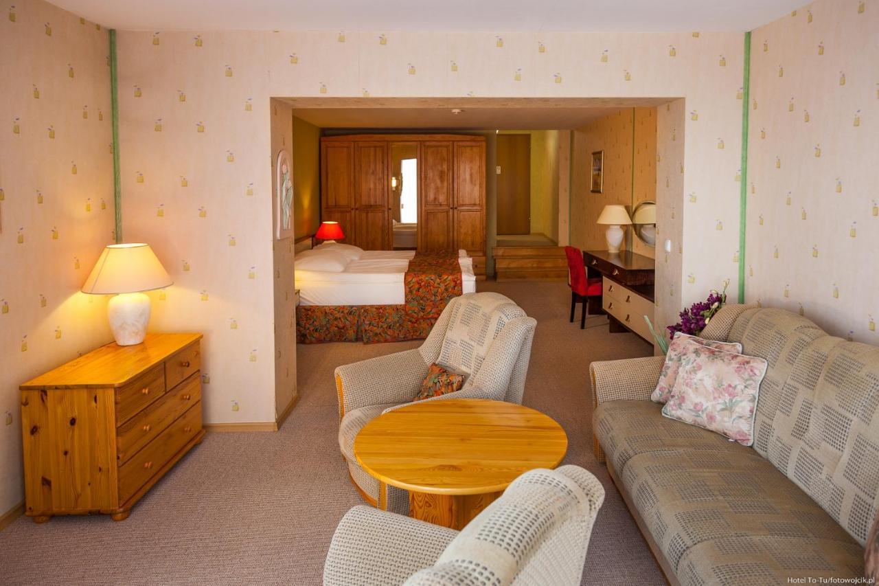 To Tu Bed & Breakfast Мронгово Екстериор снимка