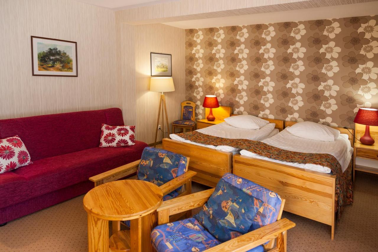 To Tu Bed & Breakfast Мронгово Екстериор снимка