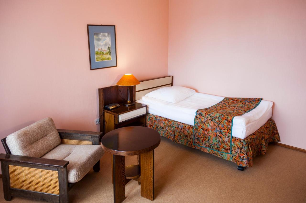 To Tu Bed & Breakfast Мронгово Екстериор снимка